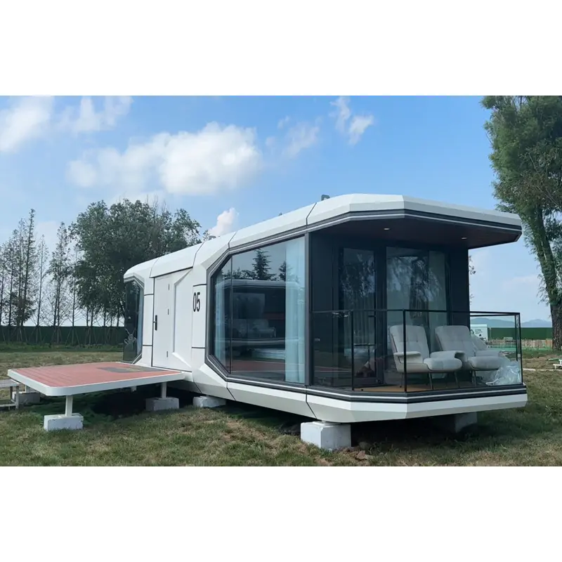 Хотел Capsule House